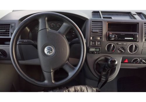 Furgoneta Cámper VOLKSWAGEN T5 camperizada de Ocasión