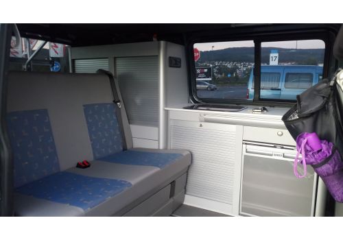 Furgoneta Cámper VOLKSWAGEN T5 camperizada de Ocasión