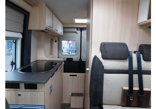 Furgoneta Cámper ROADCAR R540 modelo 2018 de Ocasión
