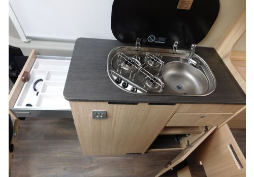 Furgoneta Cámper ROADCAR R540 modelo 2018 de Ocasión