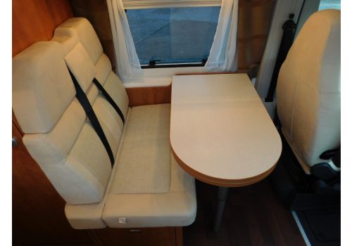 Furgoneta Cámper MALIBU 600 DB Low-bed modelo 2018 de Ocasión