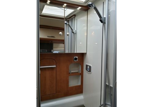 Furgoneta Cámper MALIBU 540 DB low bed de Ocasión