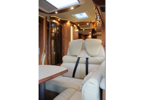 Autocaravana Integral CARTHAGO Chic C-line I 5.0 modelo 2018 de Ocasión
