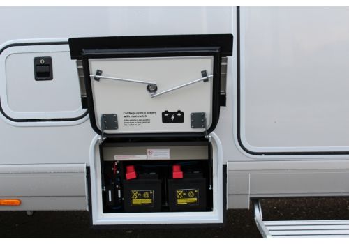 Autocaravana Integral CARTHAGO Chic C-line I 5.0 modelo 2018 de Ocasión