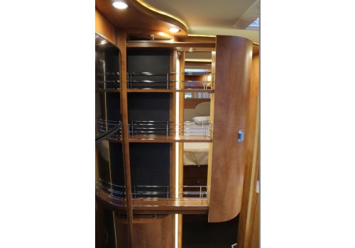 Autocaravana Integral CARTHAGO Chic C-line I 5.0 modelo 2018 de Ocasión