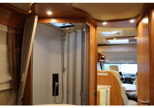 Autocaravana Integral CARTHAGO Chic C-line I 5.0 modelo 2018 de Ocasión