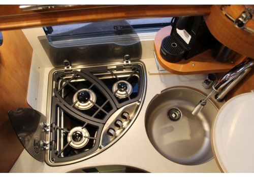 Autocaravana Integral CARTHAGO Chic C-line I 5.0 modelo 2018 de Ocasión
