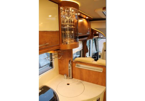 Autocaravana Integral CARTHAGO Chic C-line I 5.0 modelo 2018 de Ocasión