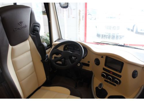 Autocaravana Integral CONCORDE Charisma 900M de Ocasión
