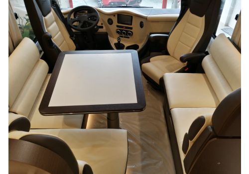 Autocaravana Integral CONCORDE Charisma 900M de Ocasión