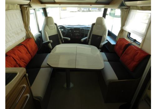 Autocaravana Integral ITINEO MC740 de Ocasión