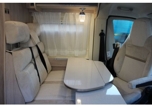 Furgoneta Cámper RAPIDO Van V43 Modelo 2018 de Ocasión