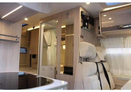Furgoneta Cámper RAPIDO Van V43 Modelo 2018 de Ocasión