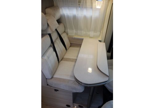 Furgoneta Cámper RAPIDO Van V43 Modelo 2018 de Ocasión