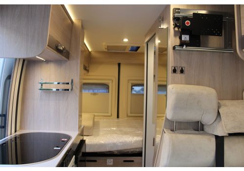 Furgoneta Cámper RAPIDO Van V43 Modelo 2018 de Ocasión