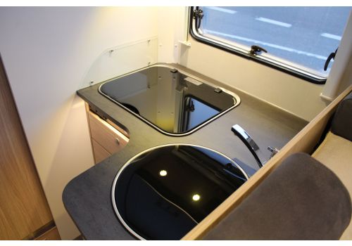 Autocaravana Perfilada SUNLIGHT T 65 de Ocasión