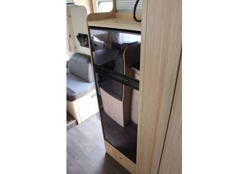 Autocaravana Integral SUNLIGHT I 69 L de Ocasión
