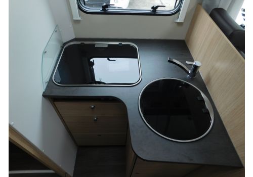 Autocaravana Integral SUNLIGHT I 68 L de Ocasión