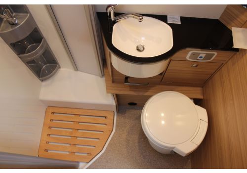 Autocaravana Integral DETHLEFFS Globebus I 6 modelo 2020 de Ocasión