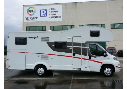 Autocaravana Capuchina SUNLIGHT A-70 con amplio garaje de Ocasión