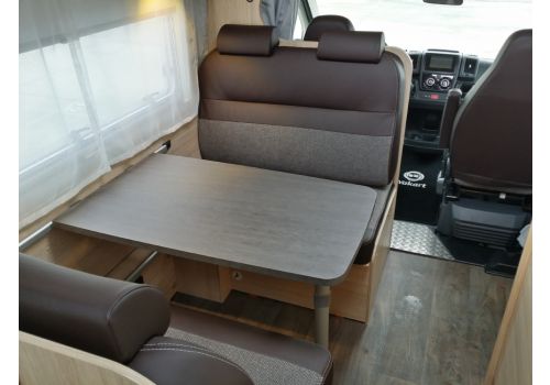 Autocaravana Capuchina SUNLIGHT A-70 con amplio garaje de Ocasión