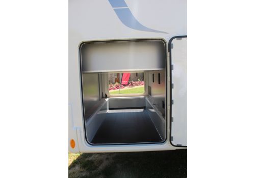 Autocaravana Integral RAPIDO 896F Modelo 2018 Nueva en Venta