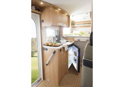 Autocaravana Integral DETHLEFFS Globebus I-15 modelo 2016 de Ocasión