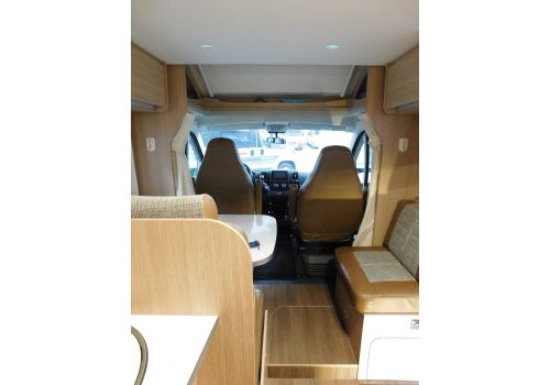 Autocaravana Perfilada SUNLIGHT T-69 L de Ocasión
