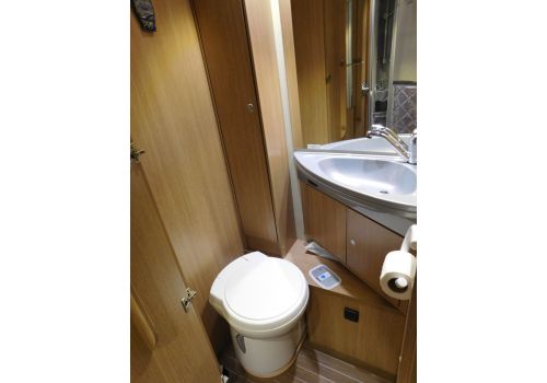 Autocaravana Perfilada SUNLIGHT T-69 L de Ocasión