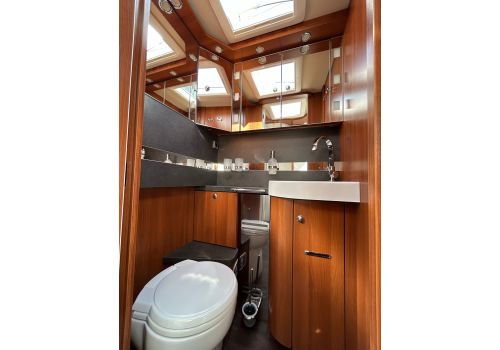 Autocaravana Integral CARTHAGO Liner for two I 53 de Ocasión