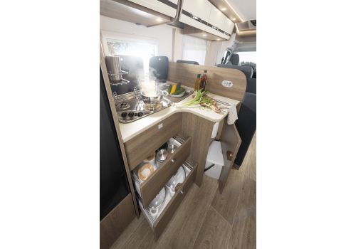 Autocaravana Perfilada DETHLEFFS Trend T 6717 EB modelo 2019 de Ocasión