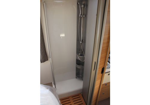 Autocaravana Integral DETHLEFFS Globebus I 7 Modelo 2018 de Ocasión