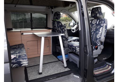 Furgoneta Cámper VOLKSWAGEN CALIFORNIA T-5 de Ocasión