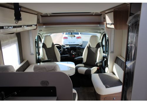 Autocaravana Perfilada DETHLEFFS Trend T 7057 DBM de Ocasión
