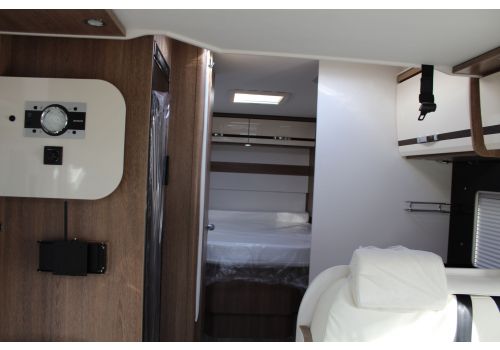 Autocaravana Perfilada DETHLEFFS Trend T 7057 DBM de Ocasión