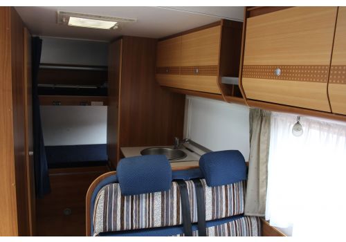Autocaravana Capuchina CARADO A 241 de Ocasión