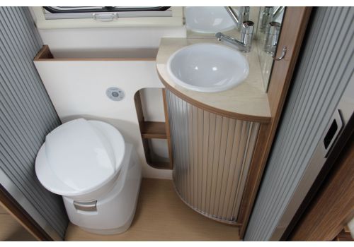 Autocaravana Integral ITINEO JB 700 modelo 2018 de Ocasión