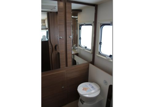 Autocaravana Integral ITINEO FB 650 modelo 2018 Nueva en Venta