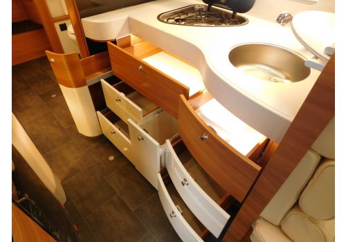 Autocaravana Integral CONCORDE CREDO 840L de Ocasión