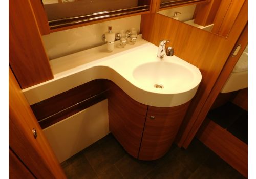Autocaravana Integral CONCORDE CREDO 840L de Ocasión
