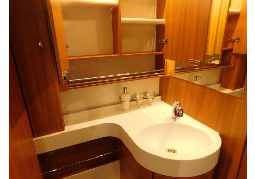 Autocaravana Integral CONCORDE CREDO 840L de Ocasión