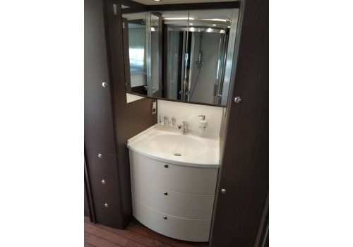 Autocaravana Integral CONCORDE Charisma 920G KM 0 de Ocasión