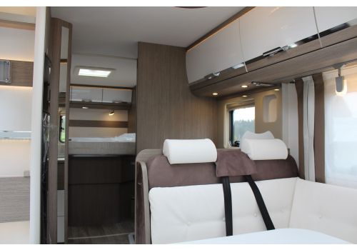 Autocaravana Integral DETHLEFFS Magic Edition I 3 DBM modelo 2018 de Ocasión