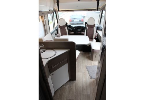 Autocaravana Integral DETHLEFFS Magic Edition I 3 DBM modelo 2018 de Ocasión