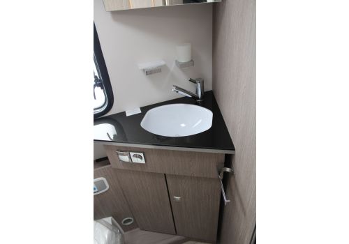 Autocaravana Integral DETHLEFFS Magic Edition I 3 DBM modelo 2018 de Ocasión