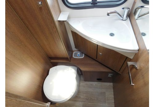 Autocaravana Integral DETHLEFFS TREND I 7906-KKM de Ocasión