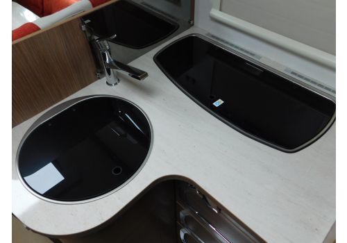 Autocaravana Integral ITINEO SB700 de Ocasión