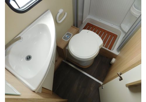 Autocaravana Perfilada SUNLIGHT T 64 de Ocasión