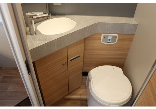 Autocaravana Integral DETHLEFFS Pulse I7051 DBL Modelo 2019 de Ocasión
