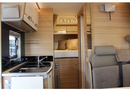 Autocaravana Perfilada DETHLEFFS Globebus T1 GT Black de Ocasión